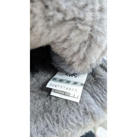 UGG Butte II Toggle Tall Gray Leather Waterproof Snow Boots US Youth Size 1 - Picture 8 of 16